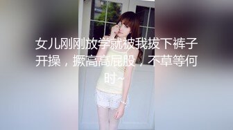 高颜值大眼美眉吃鸡吃精 绝对大美女 看着清澈的眼神 吃着大鸡吧 绝对反差 视角享受