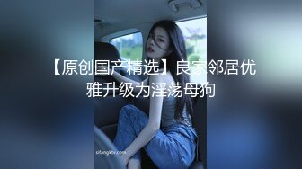 《魔手外购极品CP》地铁女厕偸拍络绎不绝的年轻小姐姐方便 美女多亮点多，妹子换奶罩一对大奶又圆又挺手感绝对一流 (10)