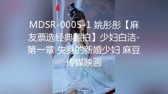 大胸女神喜欢巨根美少年身材非常顶 表面高冷内心渴望大肉棒的骚货