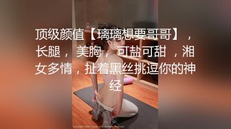  奶子分量有点重 晃的疼 得拿手托着 妹子说真棒