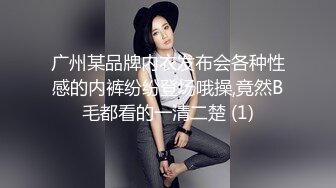 甜美极品美少女！白嫩美乳无毛肥穴！假吊磨蹭插入，地上骑乘位，爽的娇喘连连，坐马桶上抽查，妹妹玩的开