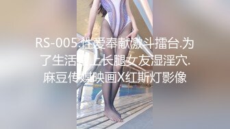 黑丝老婆跪着口交