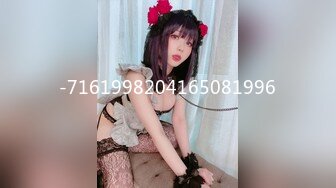 好莱坞女星换衣服被针孔摄像头全程记录