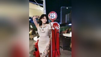  赵总深夜寻花极品外围女，颜值高身材好玩呢大奶子，交大鸡巴边草边亲真刺激